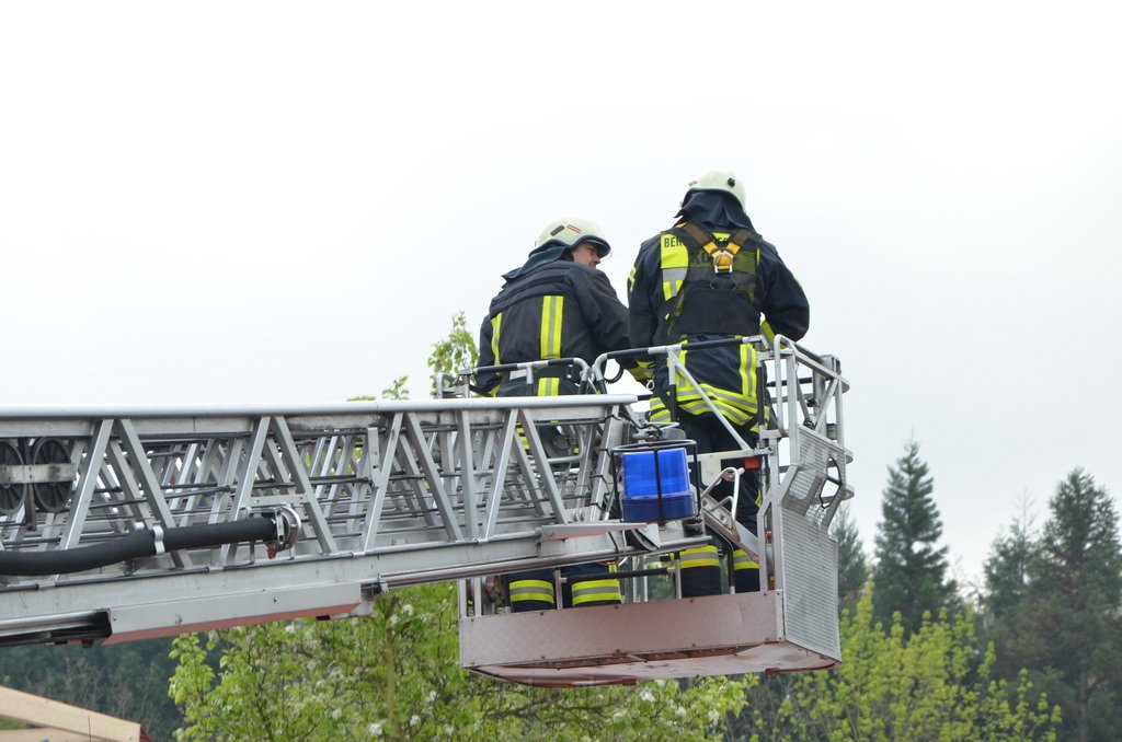 Feuer2Y Koeln Muengersdorf Roggenweg P329.JPG - Miklos Laubert
